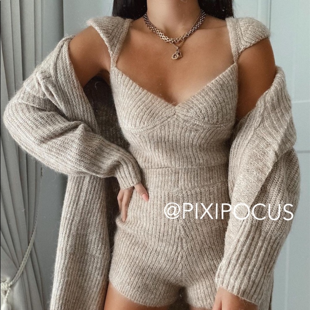 X - Picture 1 of 12